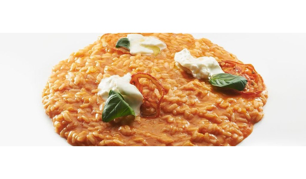 Risotto con pomodori San Marzano e stracciatella