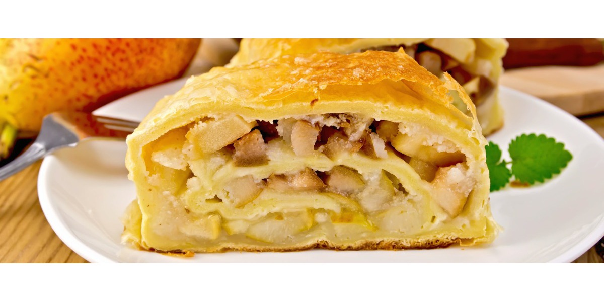 Strudel di pere e pecorino di Pienza dolce 