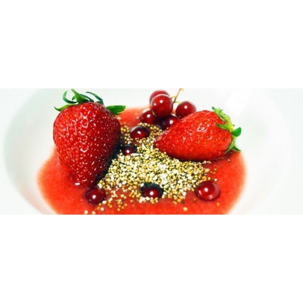 Gazpacho di anguria, fragole e ribes con ?pop corn? di amaranto