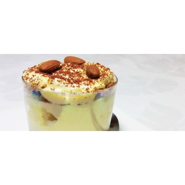 Tiramisù al bicchiere con colomba alla kahlua