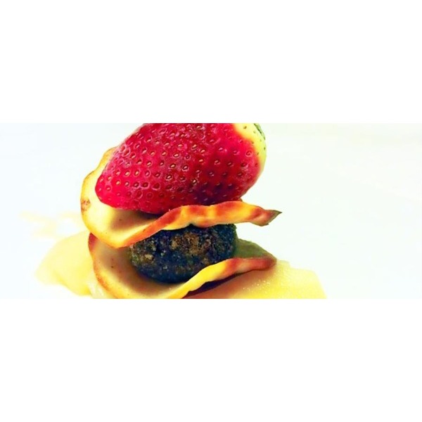 Tuile di mandorle d'Avola con truffle al cioccolato di Modica