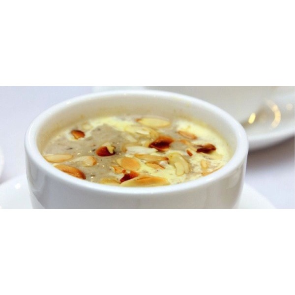 Zuppa dolce di mandorle