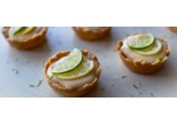 Mini tartellette di frolla con cagliata di limone e limealt
