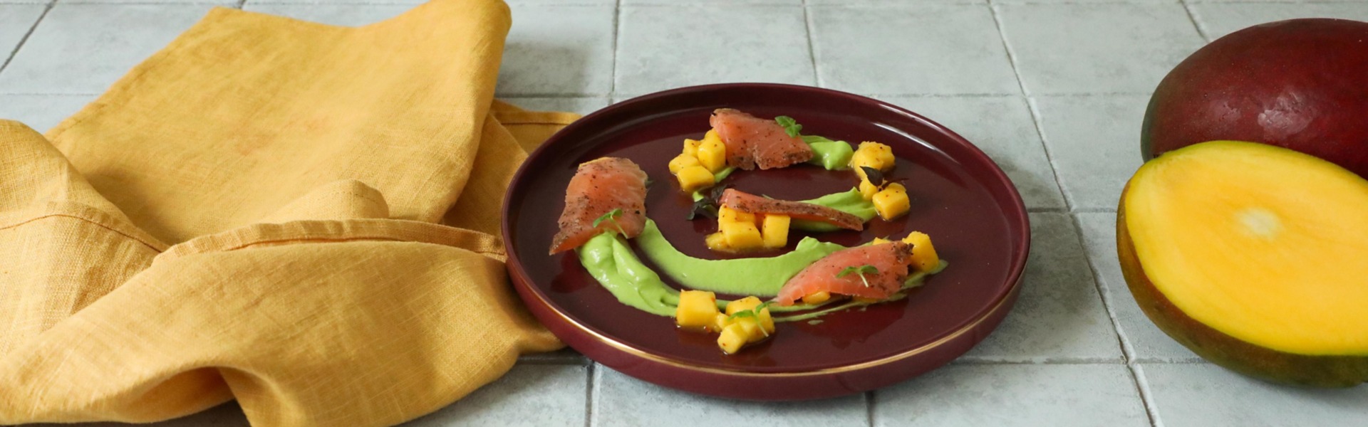 sashimi-salmone-avocado-mango