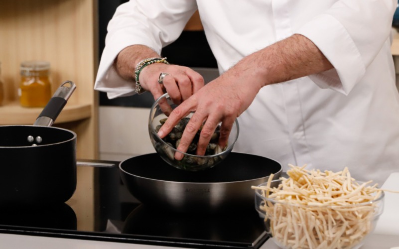 far aprire le vongole