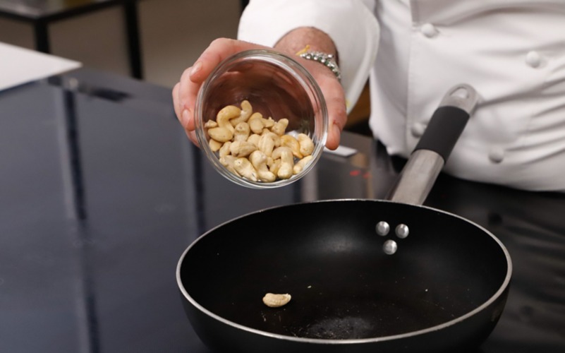 tostare anacardi