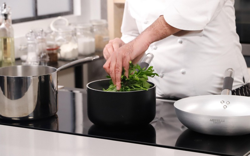 sbollentare prezzemolo tenere acqua a parte