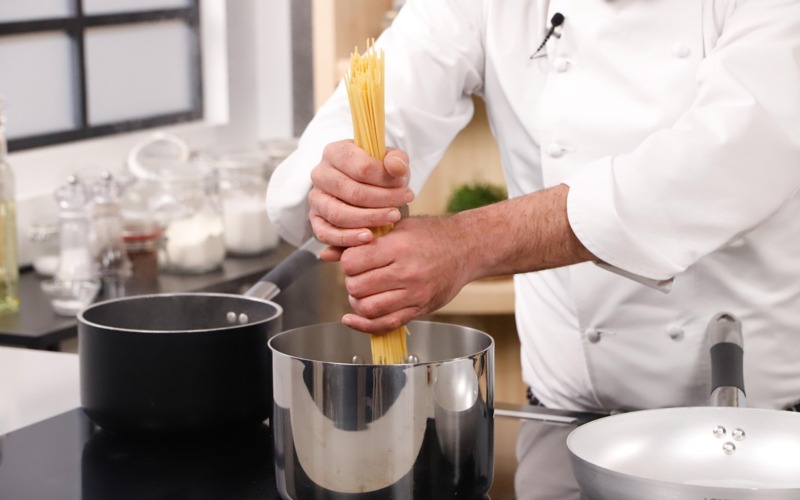 cuocere pasta metà cottura