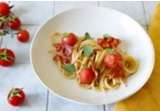 Spaghetti alla chitarra con pomodori allo sherryalt