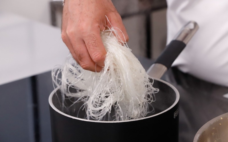 cuocere spaghetti di soia