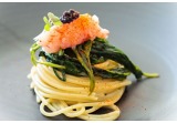 Spaghetti al tarassaco con tartare di gamberialt