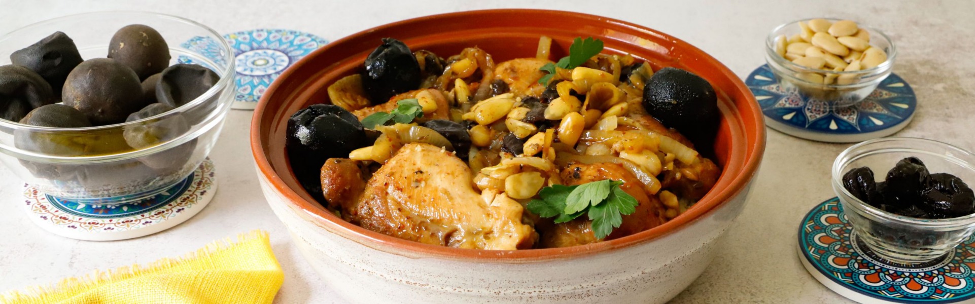 tajine-di-pollo-alle-prugne