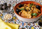 Tajine di pollo alle prugne, un classico della cucina marocchinaalt