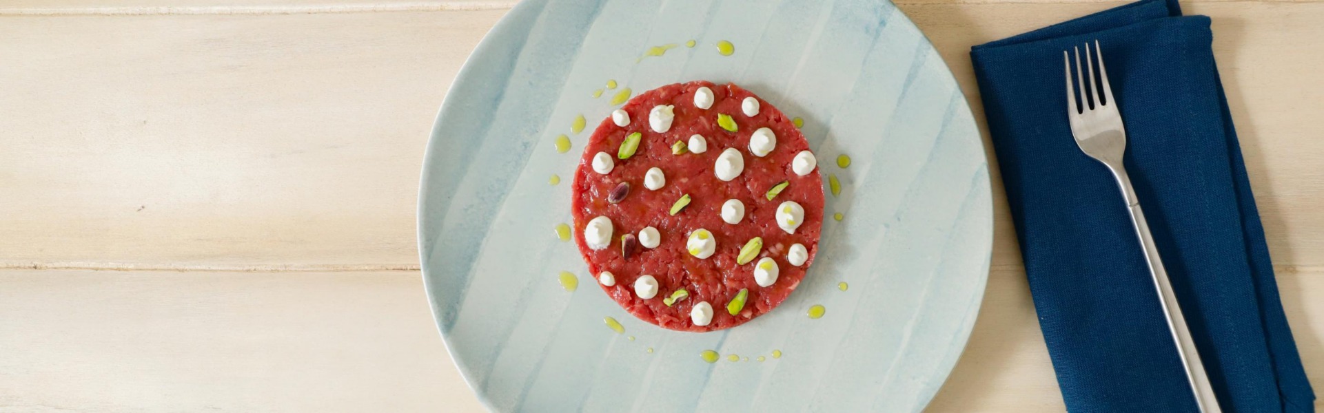 tartare-di-scottona-con-burrata-affumicata