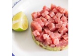 Tartare di tonno con avocado e pomodorinialt