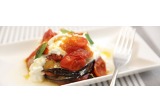 Parmigiana estiva di melanzane con pomodoro e stracciatellaalt