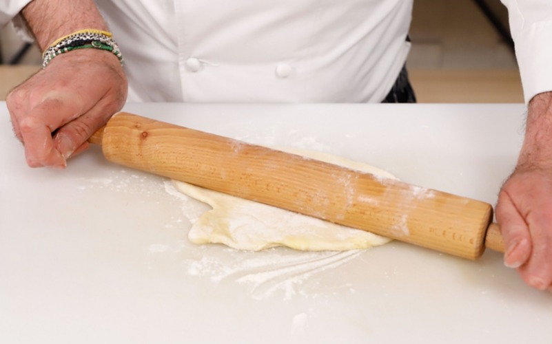 stendere la pasta
