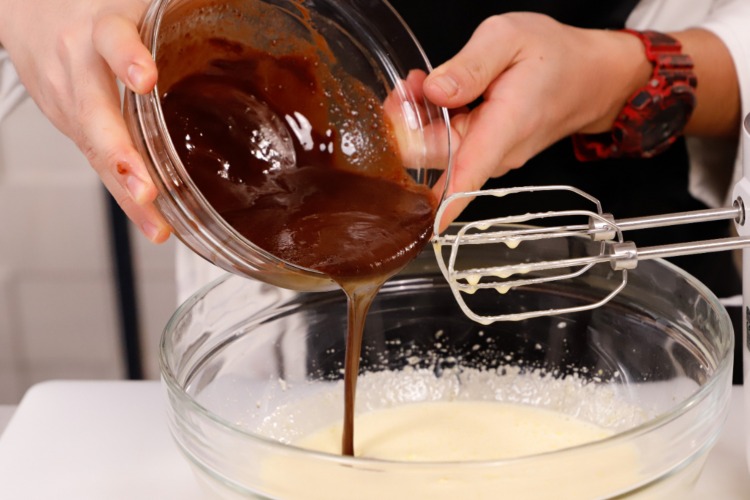 Preparare impasto torta al cioccolato
