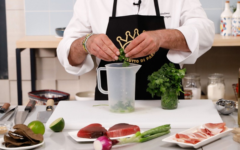 preparare salsa al coriandolo