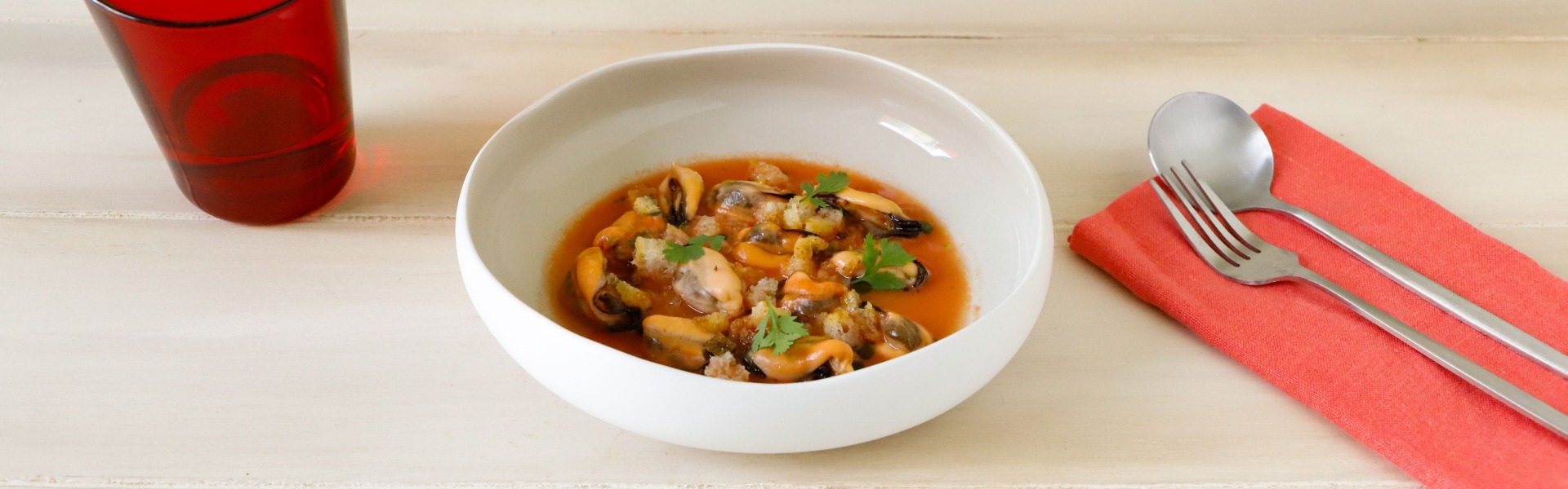 zuppa-di-cozze-mitilo-mediterraneo-pomodorini