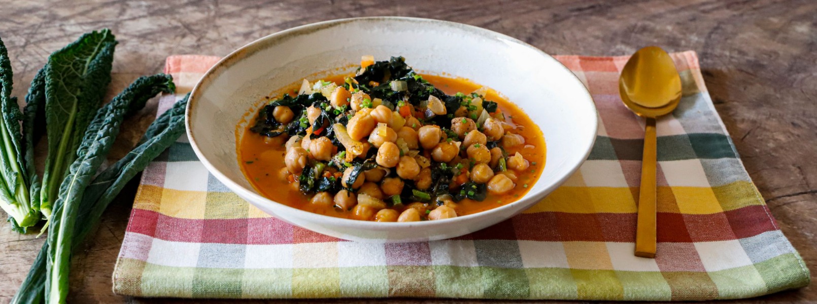 Zuppa di ceci e cavolo nero