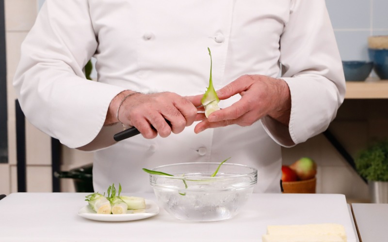 affettare puntarelle