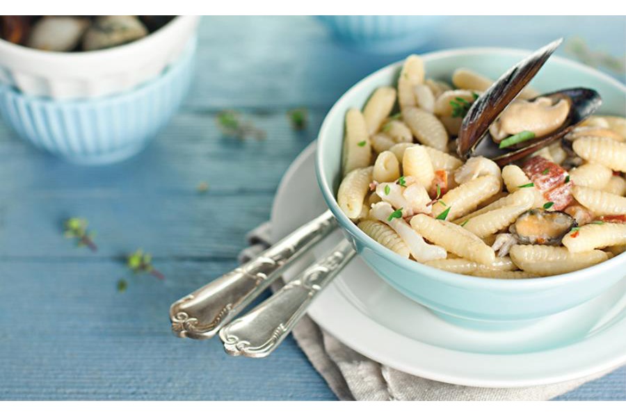 Carbonara di mare con malloreddus sardi