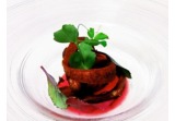 Cepole in panure di paprica affumicata su brodo di zenzero e lamponealt