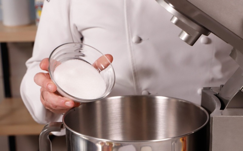 clafoutis-ricetta-alle-pesche