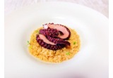 Cous cous con tentacoli di polpo tiepido al limonealt