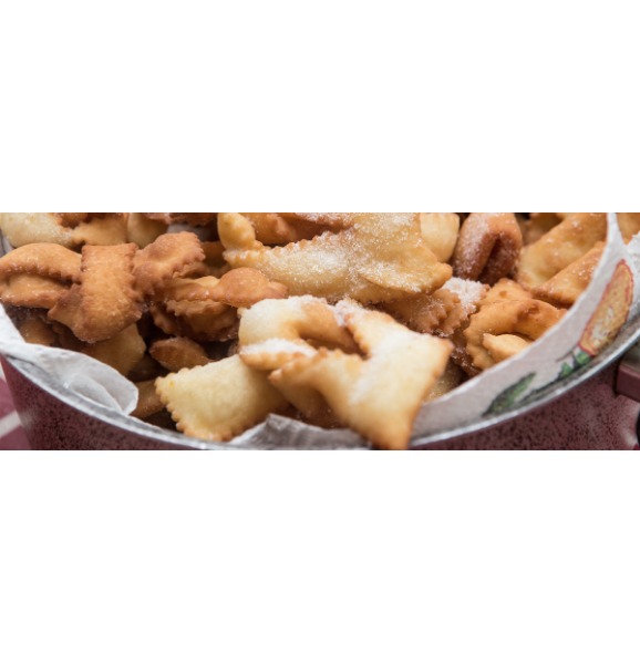 Crostoli alla grappa di cabernet veneto