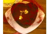 Cuore d'oro ripieno di crema al cioccolato fondentealt