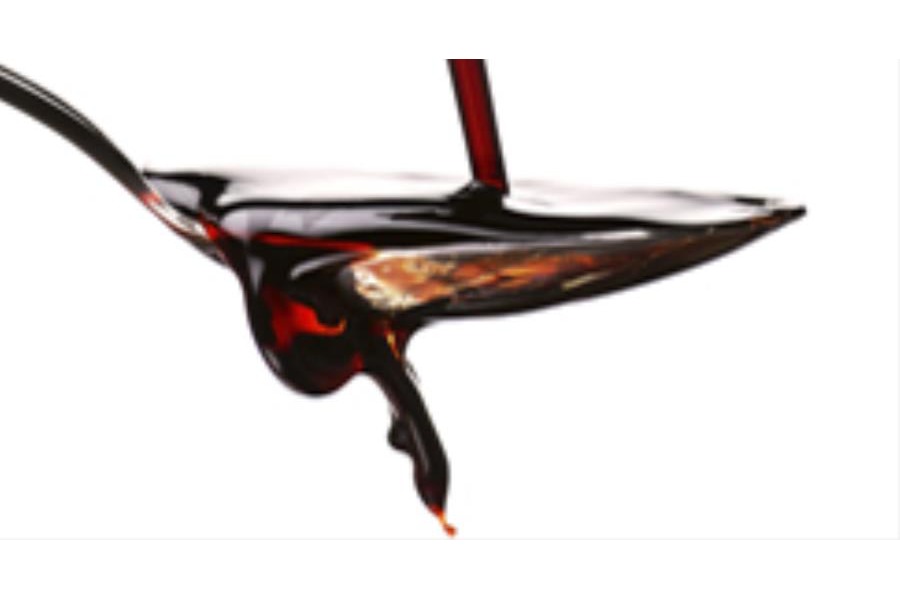 Cuscino di branzino al vapore verdure fritte al nettare di aceto balsamico tradizionale