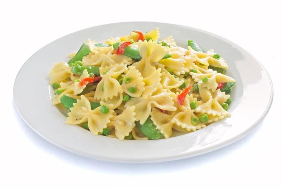 Farfalle con piselli freschi