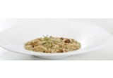Farro perlato con tonno, olive taggiasche, pistacchi e filetti di alicialt