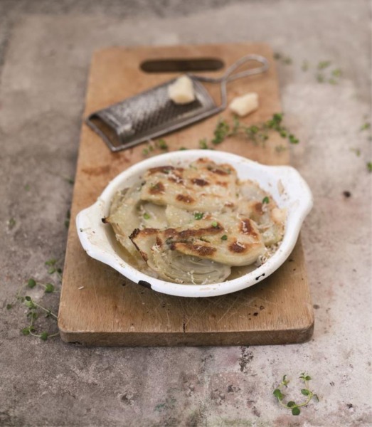 Finocchi gratinati al forno con castelmagno Dop e besciamella