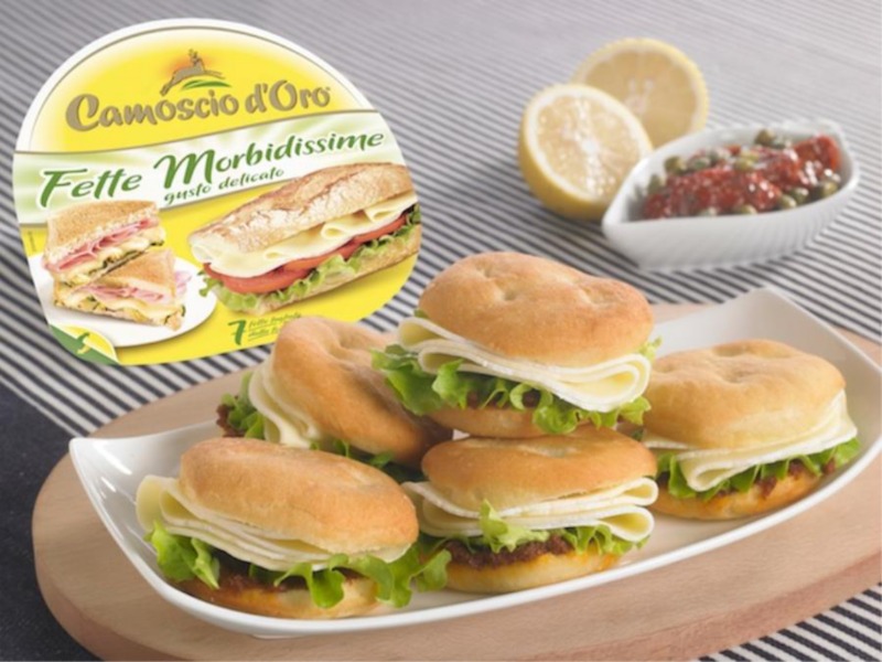 Focaccine con fette morbidissime e crema di pomodori secchi