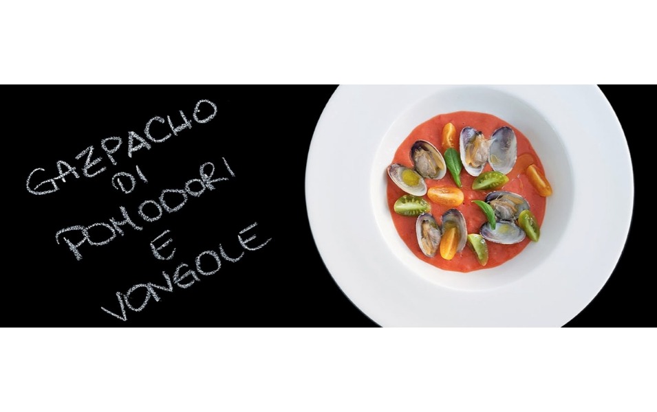 Gazpacho di pomodori datterini e vongole