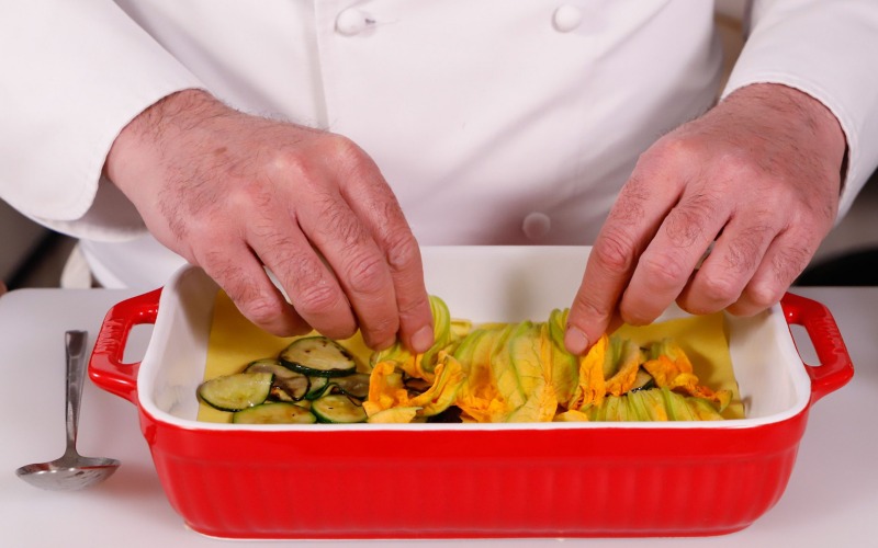 lasagne-con-zucchine-e-fiori-di-zucca