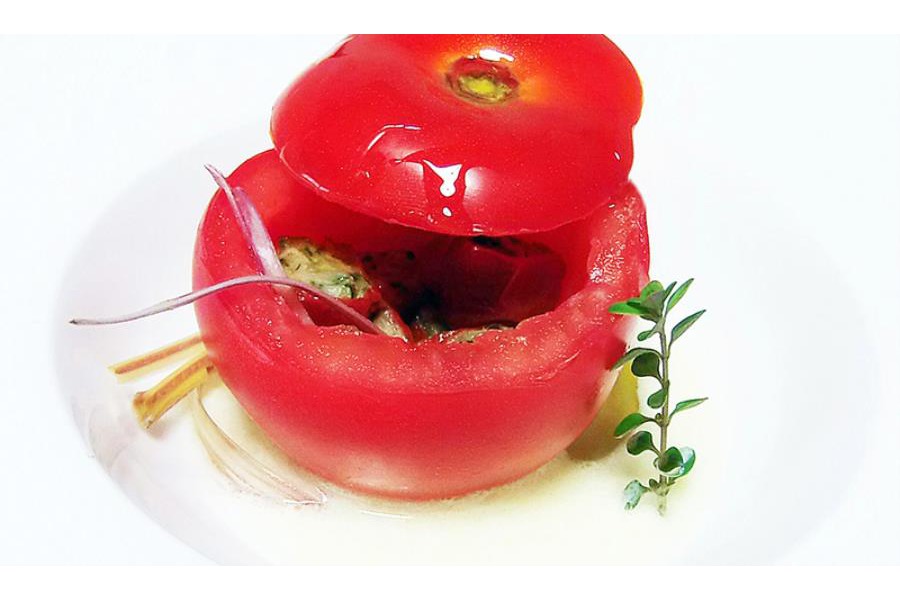 Matrioska di pomodori caldi e freddi