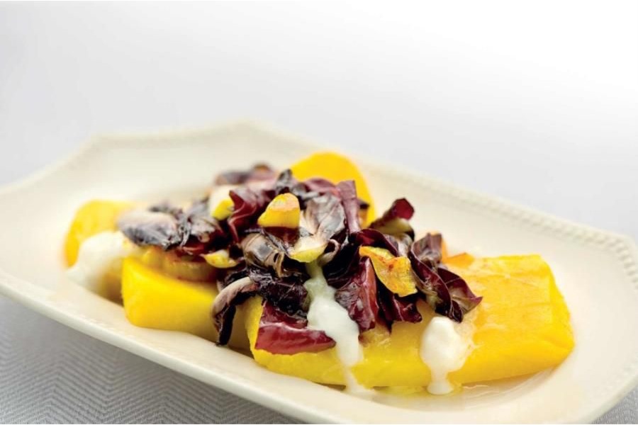 Polenta con radicchio e taleggio