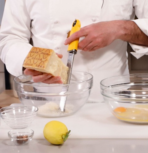 ricetta-passatelli-con-grana-padano-dop