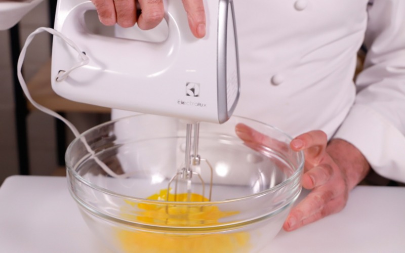 ricetta-torta-avanzi-cioccolato-al-latte