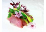 Sashimi di ricciola rossa con avocadoalt