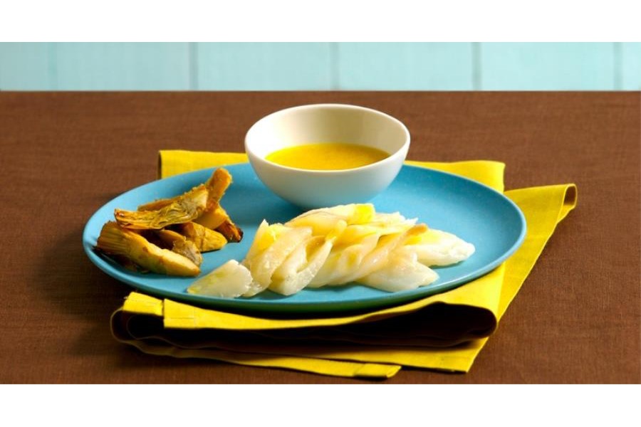 Stoccafisso di Norvegia in sfoglie con carciofi croccanti e citronette agli agrumi