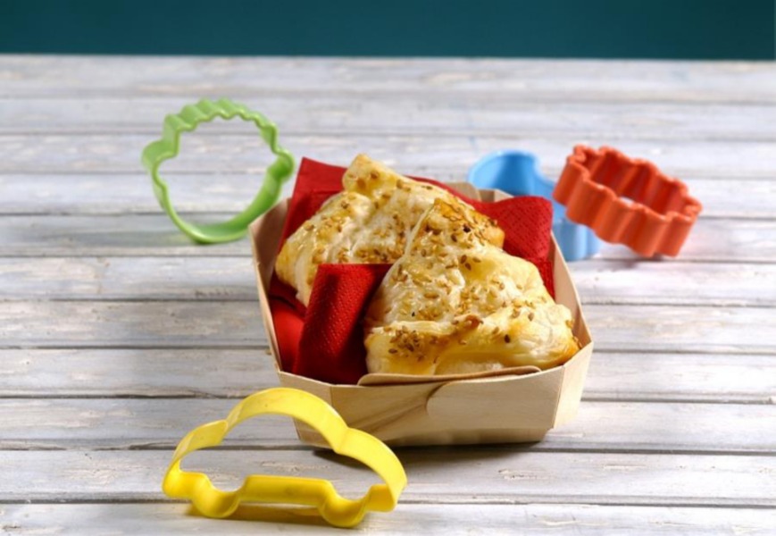 Tortelli di pasta sfoglia con salmone norvegese e sesamo