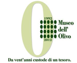 1992-2002 Carli festeggia il ventennale del Museo dell'Olivo