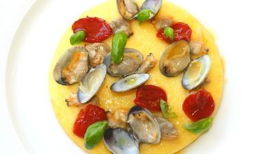 Polenta con sauté di vongole alt