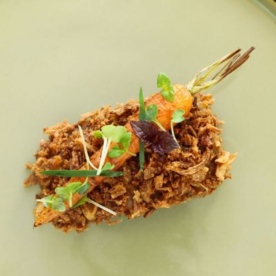 Costine di maiale al forno con cipolle alla genovesealt