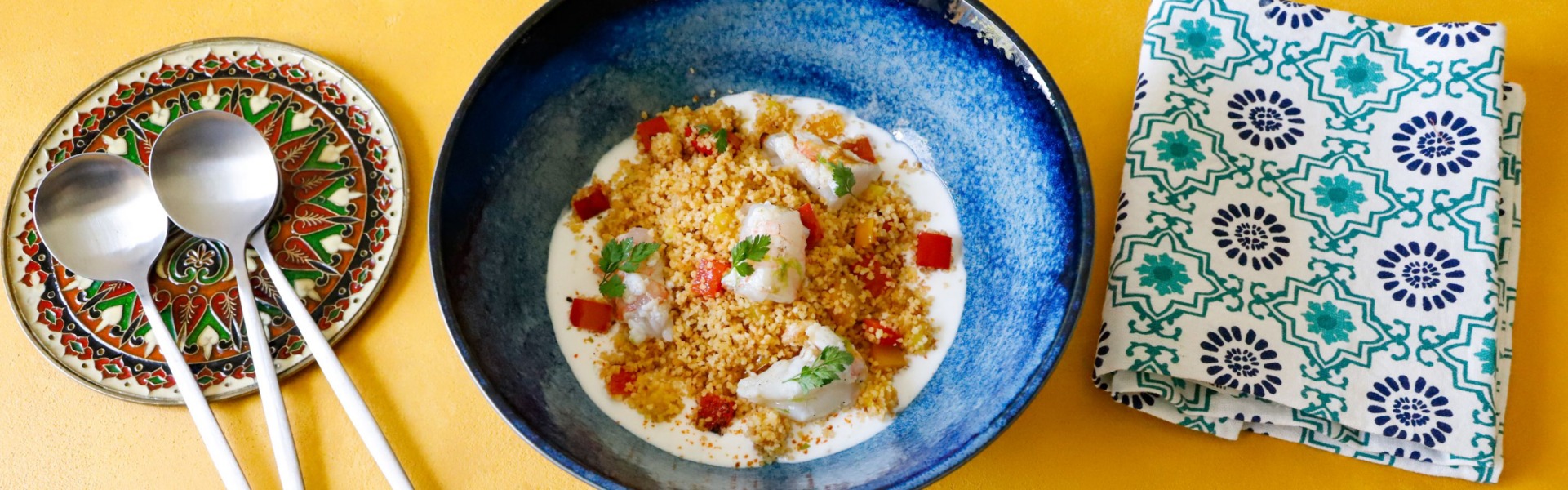 cous cous con latte di cocco ananas e scampi